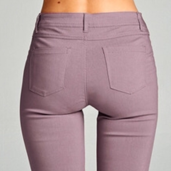 Casual Essentials • white skinny jeggings pants - Picture 3 of 5